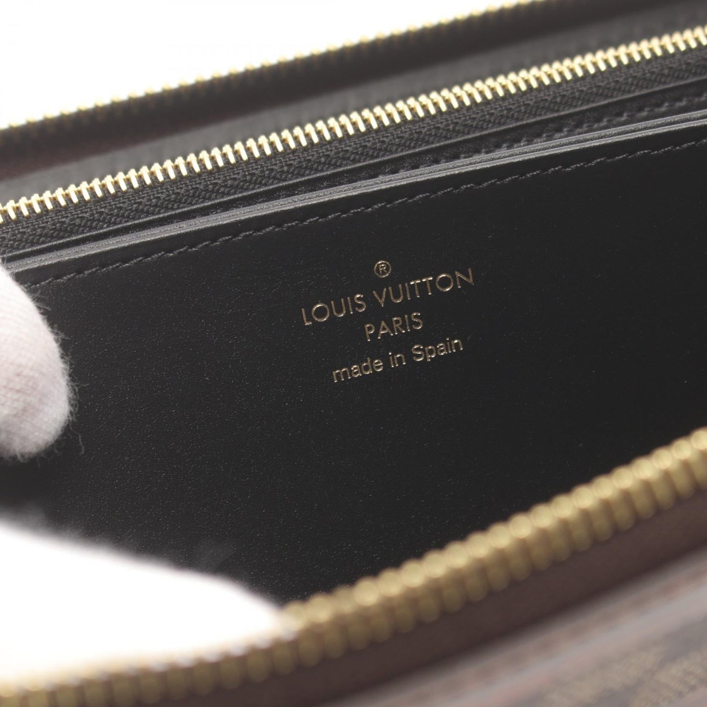 Louis Vuitton Zippy Wallet Trompe L'oeil M63490