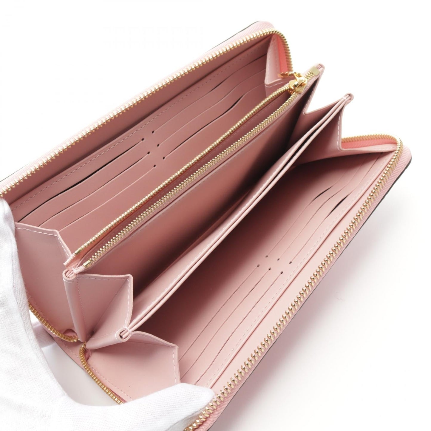 Louis Vuitton Patent Leather Zippy Wallet M81145