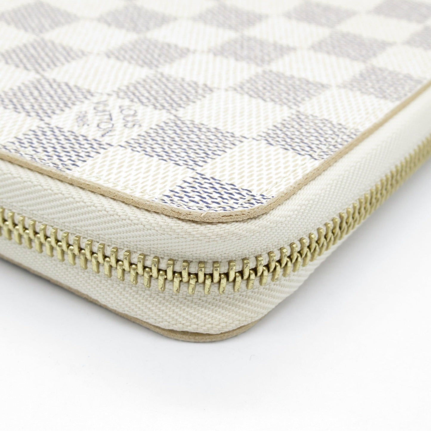 Louis Vuitton Damier Azur Leather Zippy Organizer Wallet