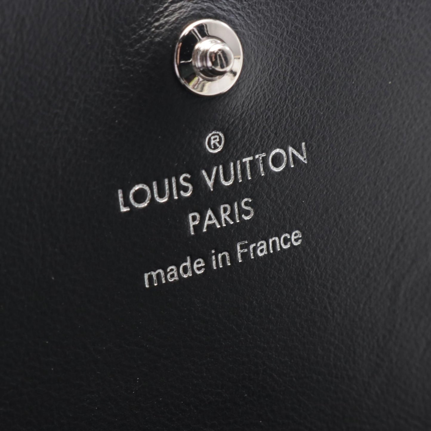 Louis Vuitton Victorine Mahina Noir Wallet M82679