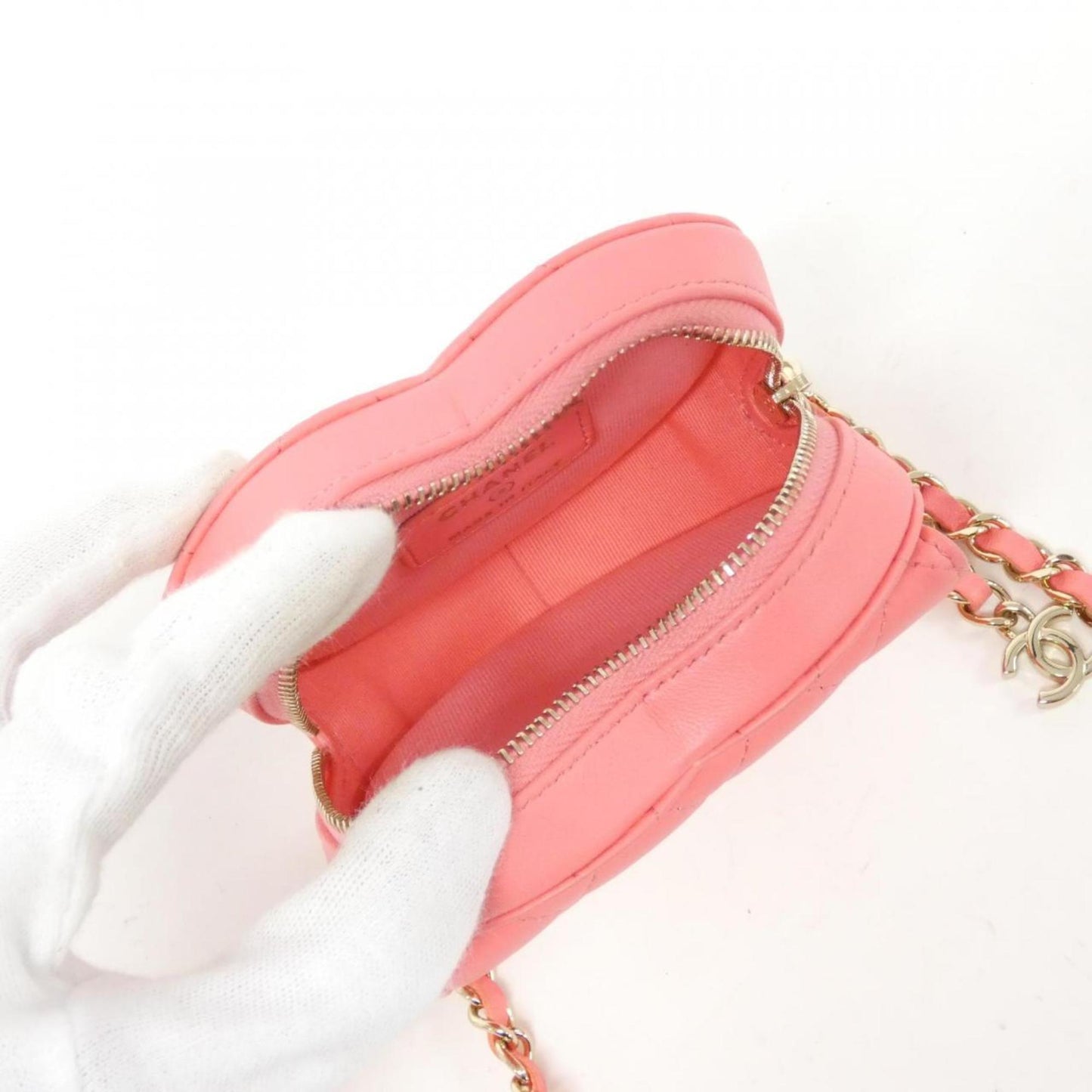 Chanel Leather Bag with  Card and Metal Fittings