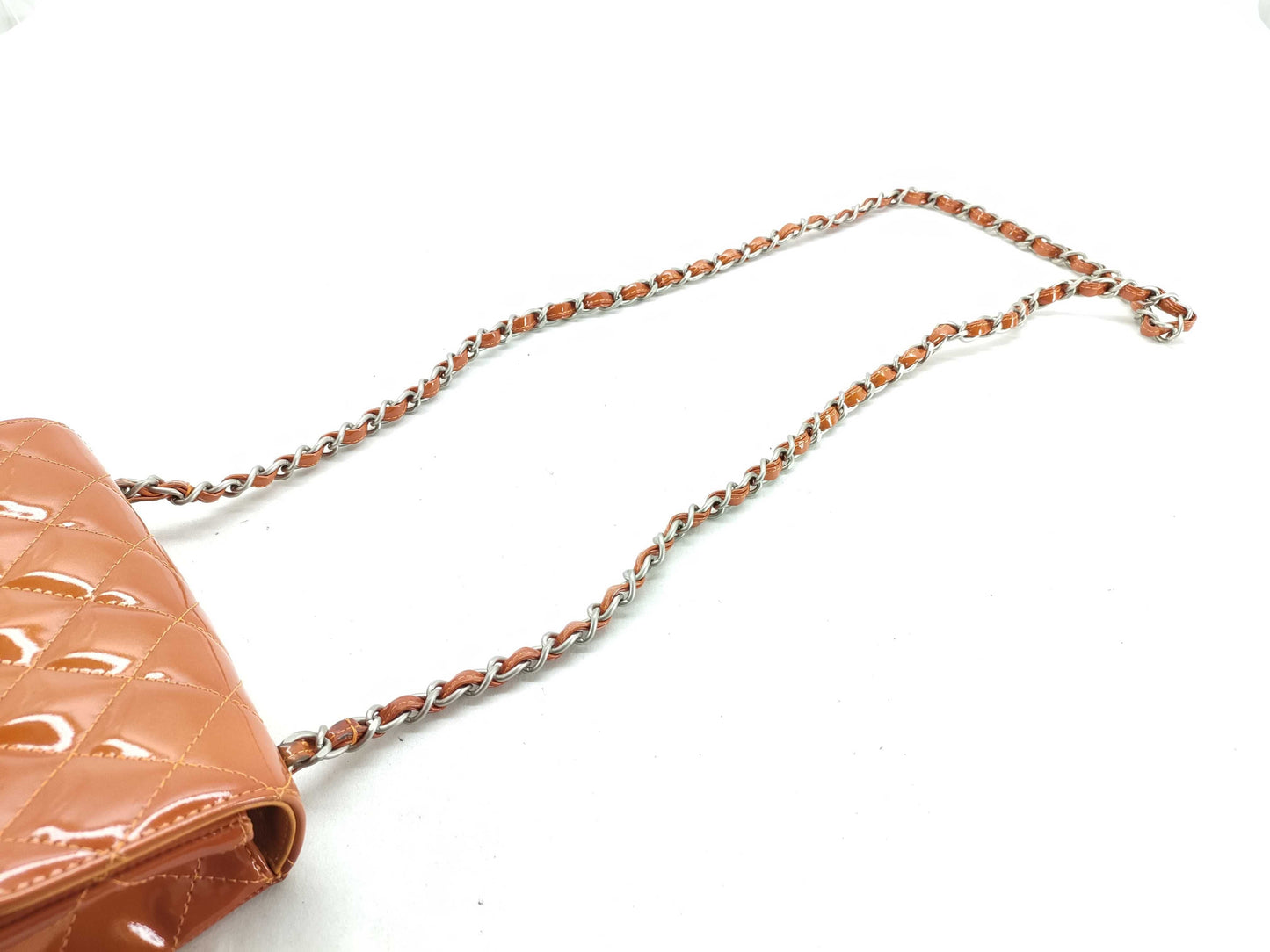 Chanel Mini Flap Leather Bag in Good Condition