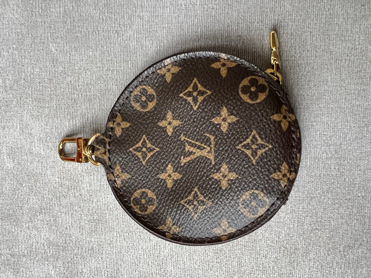 Louis Vuitton Multi Pochette Accessoires Khaki (RRP £1970)