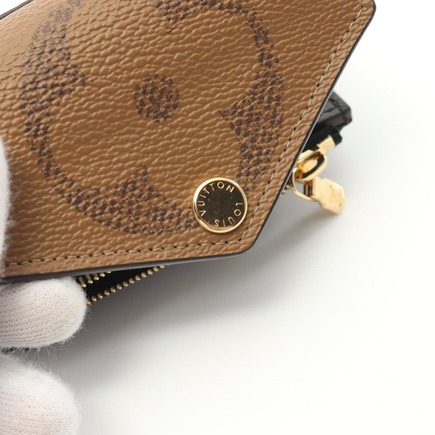 Louis Vuitton Zoe Trifold Wallet M80725