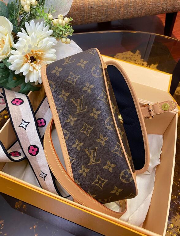 SAMC - LOV Bags - 1586