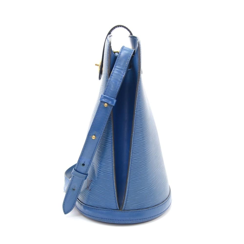 Louis Vuitto Cluny Shoulder Bag