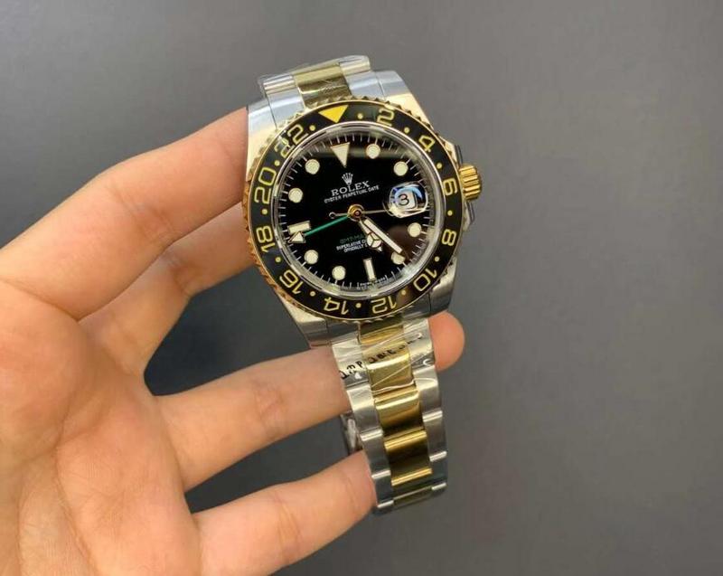 SAMC - Mix Watches - 075