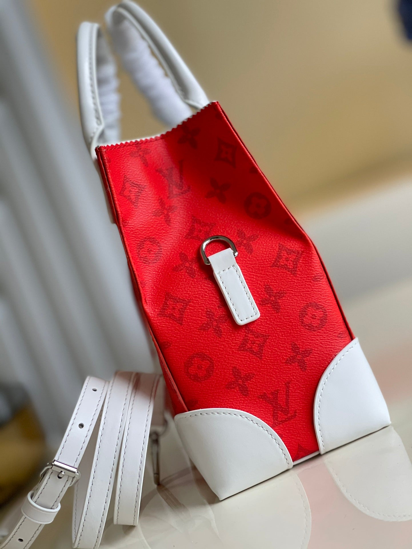 LV Litter Bag Vintage Monogram Canvas Red By Virgil Abloh For Men, MenÃ¢â‚¬â„¢s Bags, Shoulder And Crossbody Bags 9.4in/24cm LV