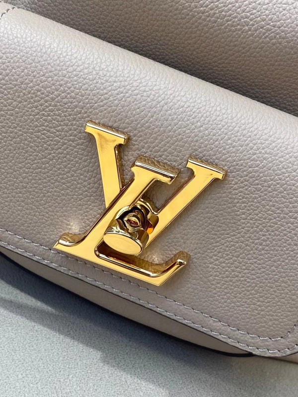 LOV2 Bags - Luxurious Bags  1455