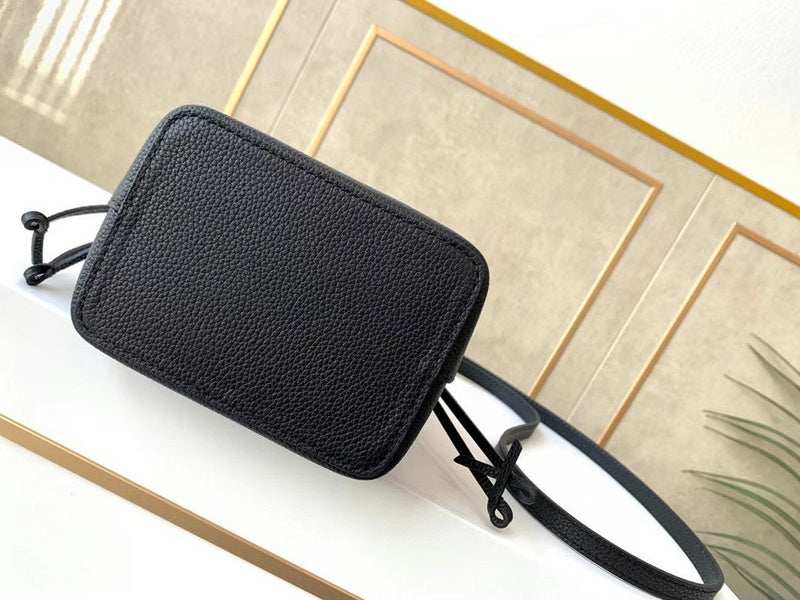 LOV2 Bags - Luxurious Bags  2584