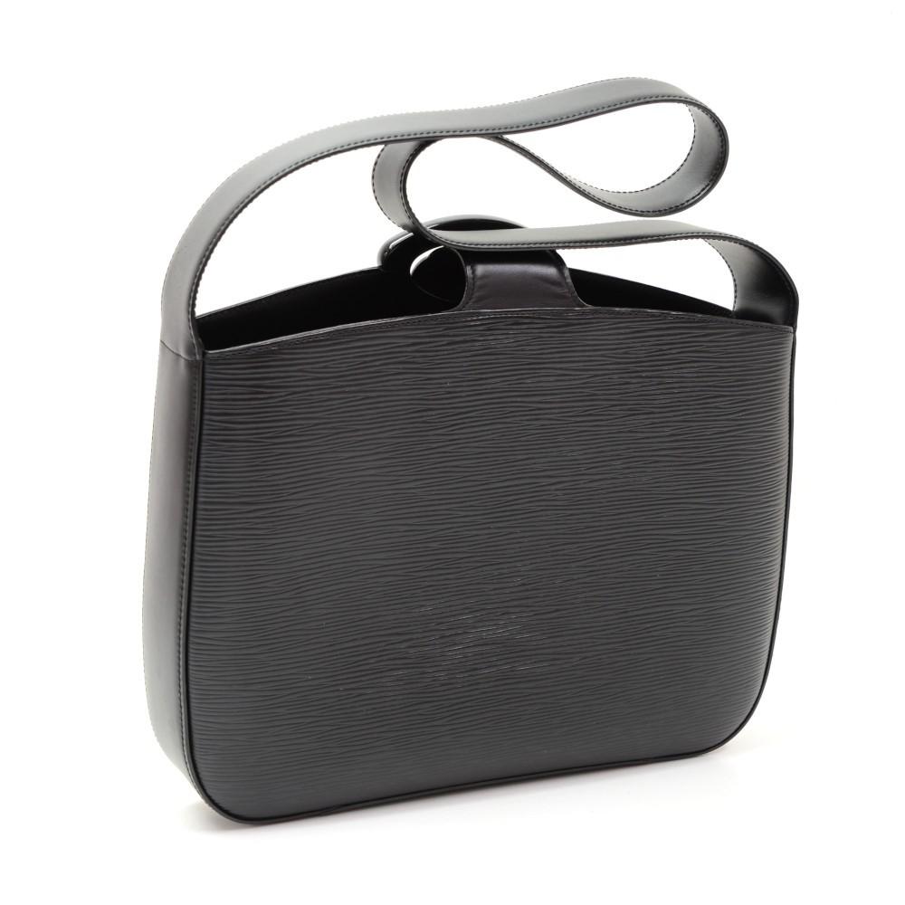 Louis Vuitto Reverie Shoulder Bag