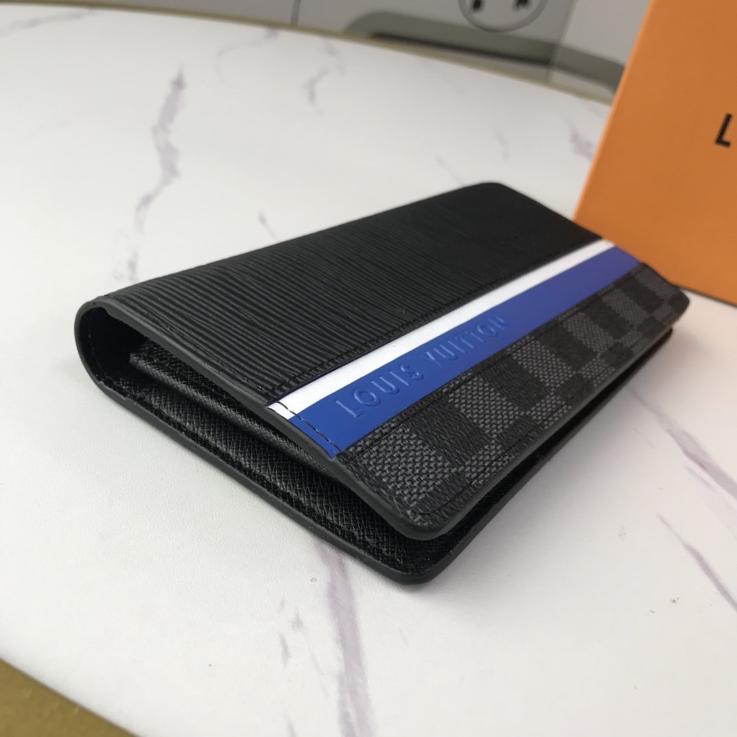 EN - New Arrival Wallet LUV 076