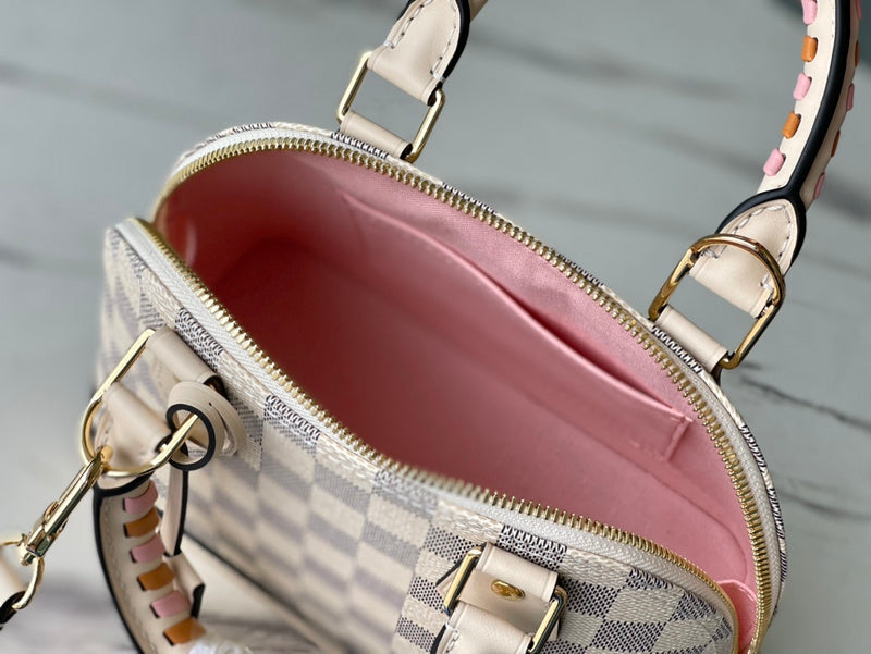 Satchel Bags - Mix1 Items - 042