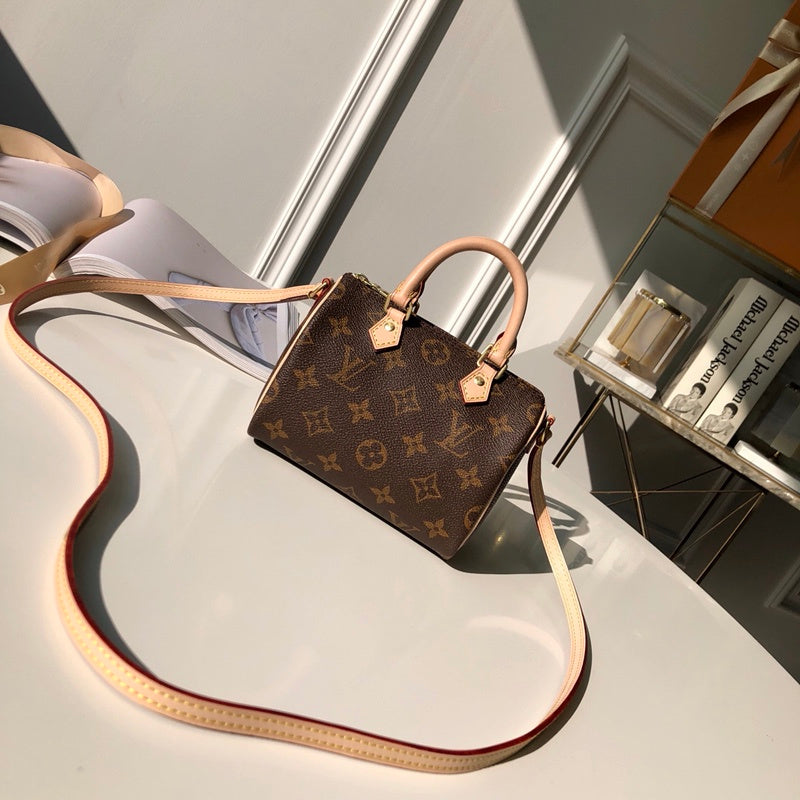 LOV2 Bags - Fashion Bags  2628