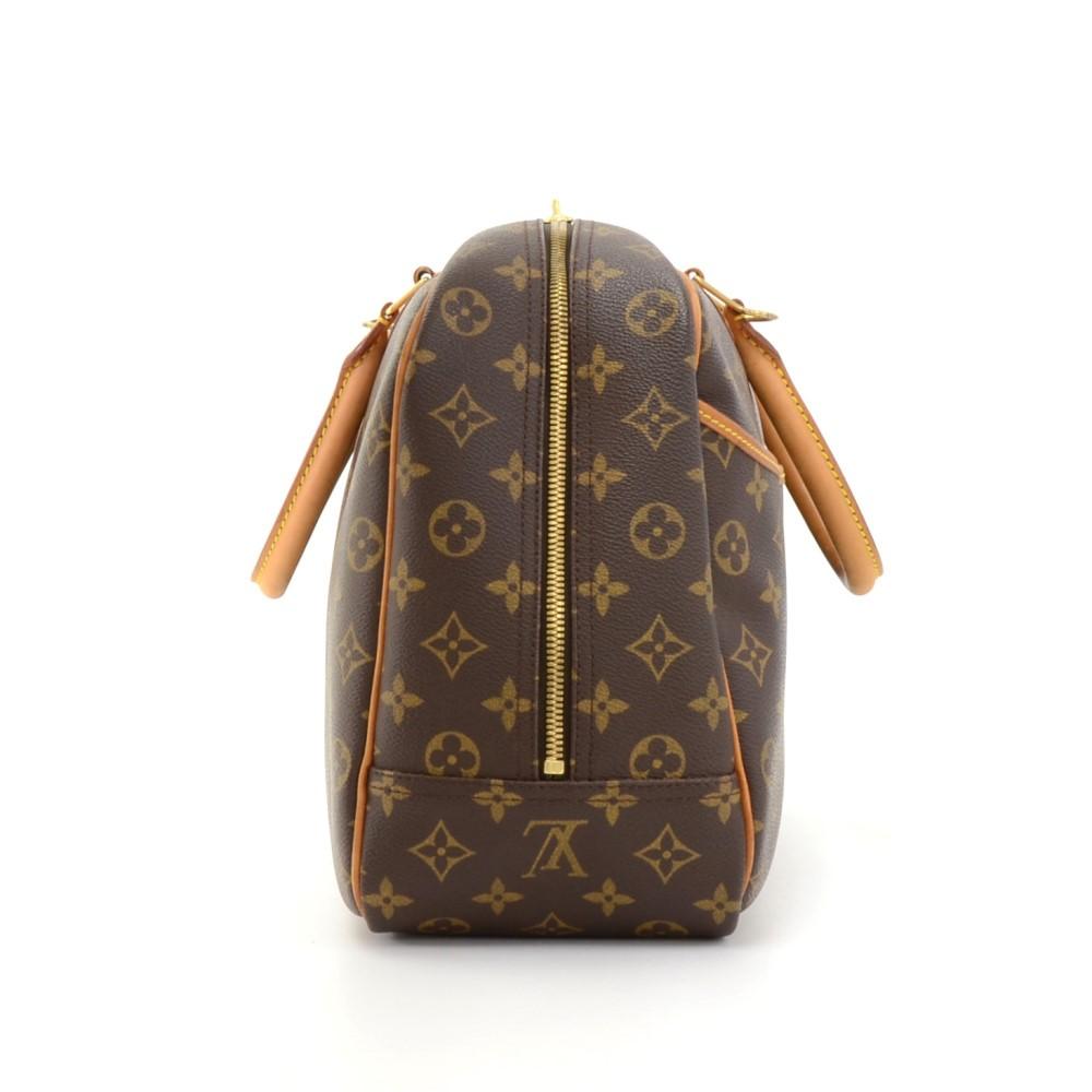 Louis Vuitto Deauville Monogram Canvas Handbag