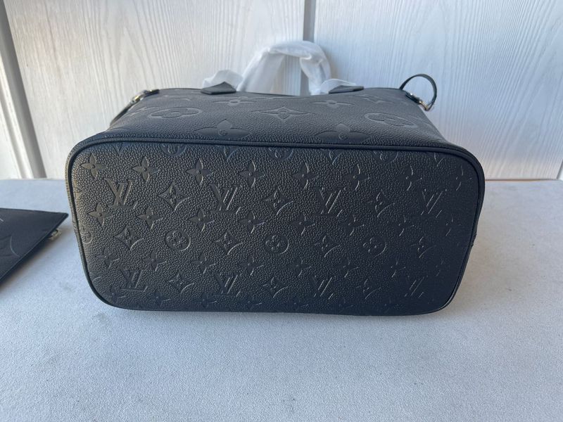 LOV2 Bags - Luxurious Bags  2534