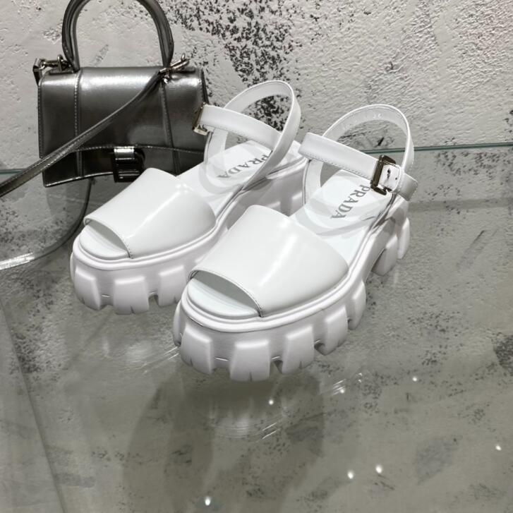 GlamyWomen Shoes - 640