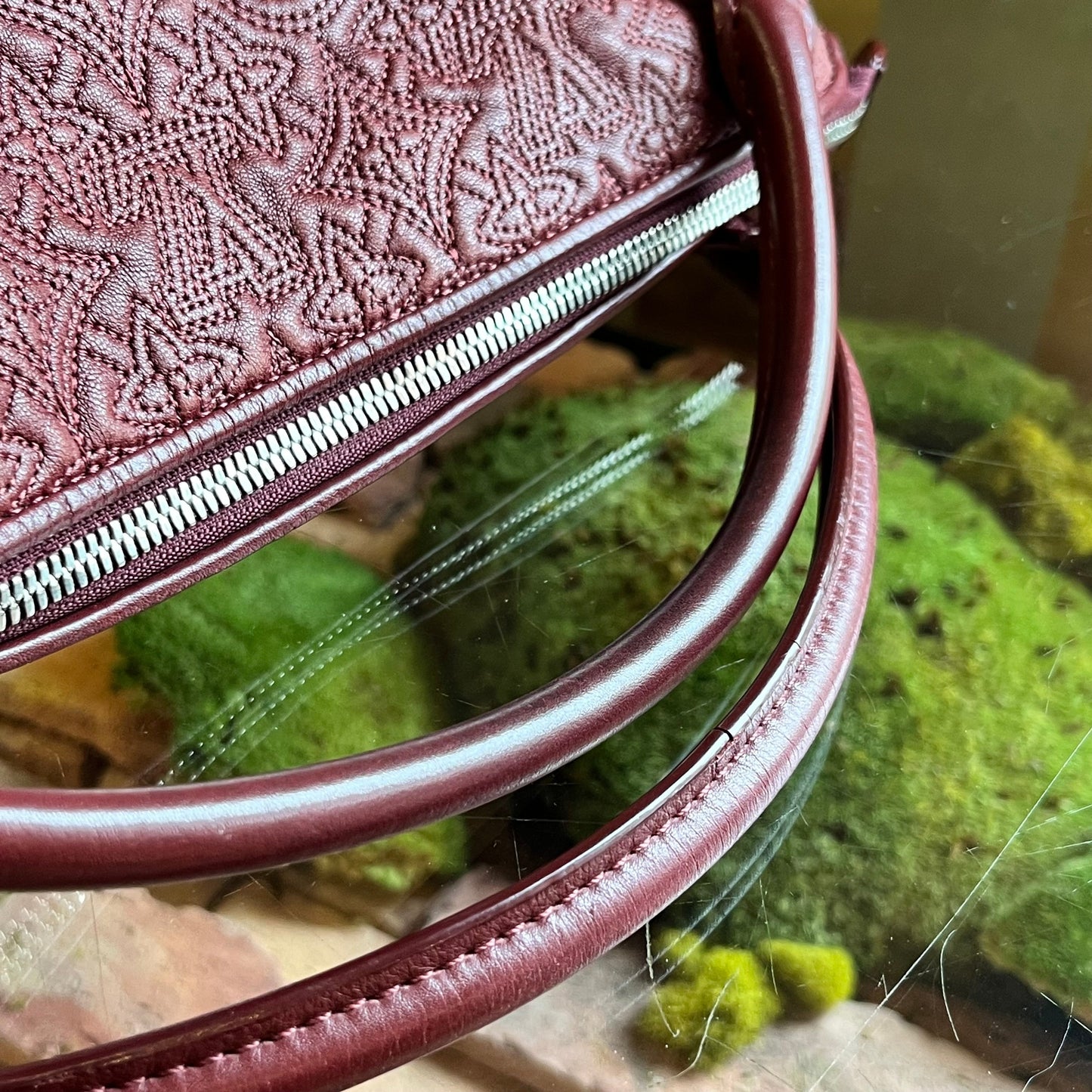 LOUIS VUITTON IXIA GM Antheia Monogram Lambskin Hobo Bag