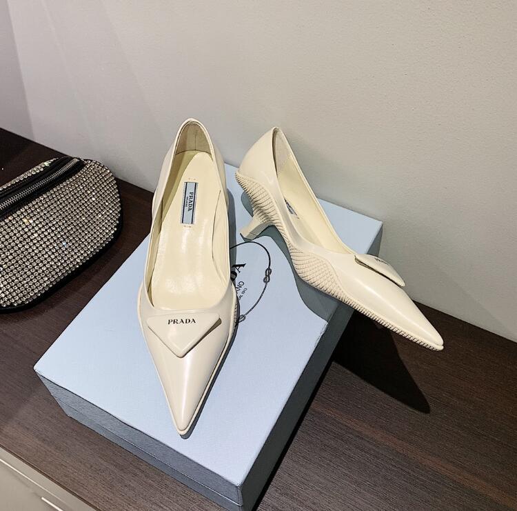 GlamyWomen Shoes - 710