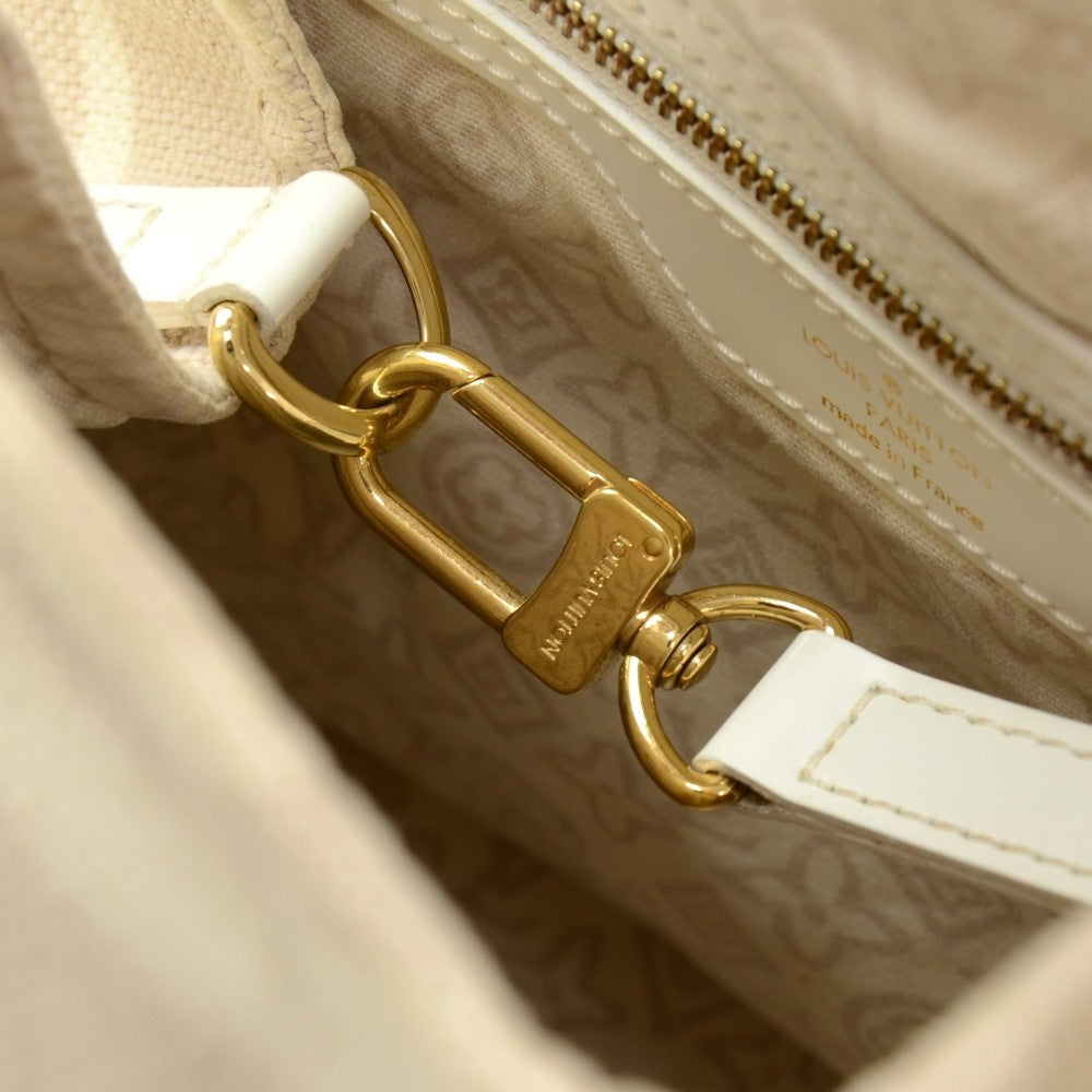 Louis Vuitto Tahitienne Cabas Monogram Canvas Handbag