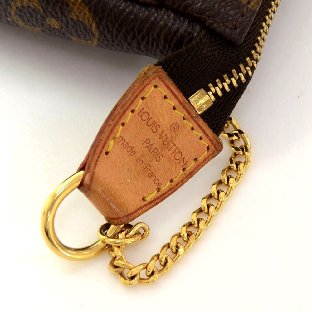 Louis Vuitto Mini Pochette