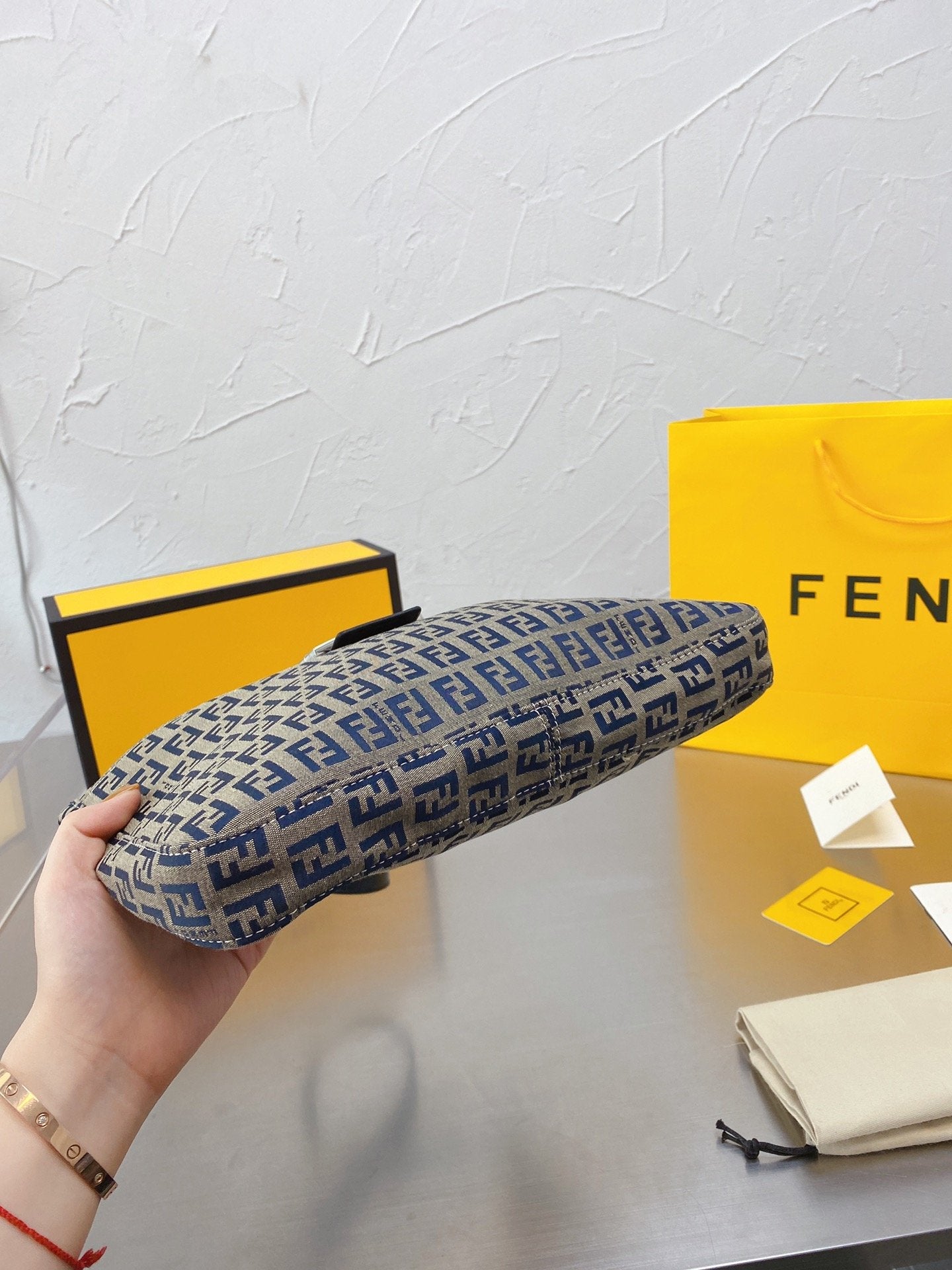 EN - New Arrival Bags FEI 231