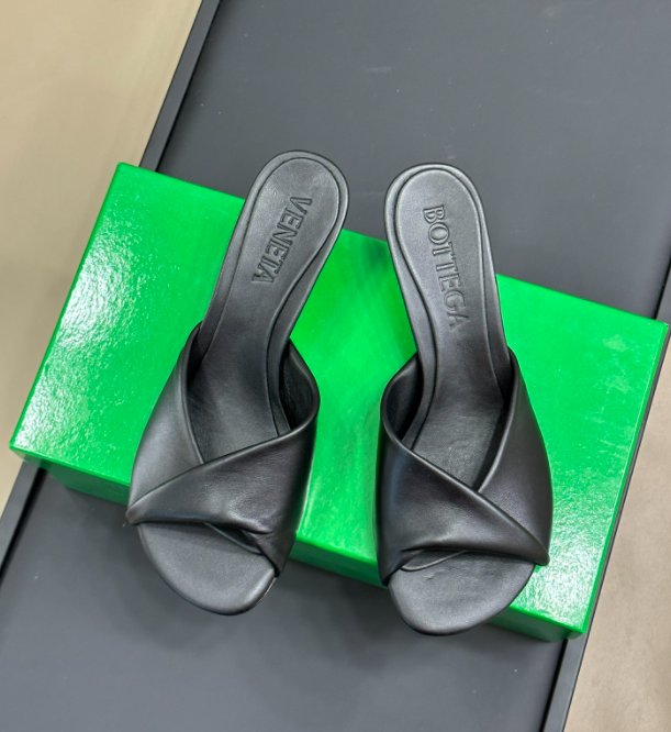 SAMC - BO Women Shoes - 028