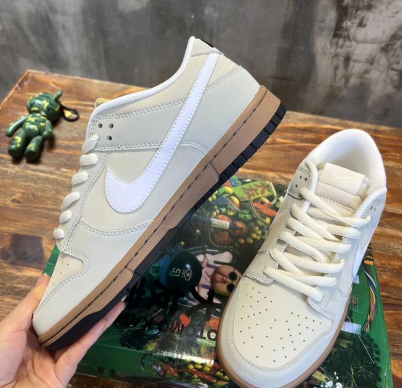 SAMC - NKE Shoes - 566
