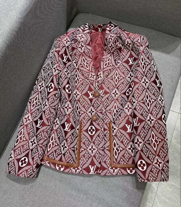 SAMC - LOV Clothes - 148