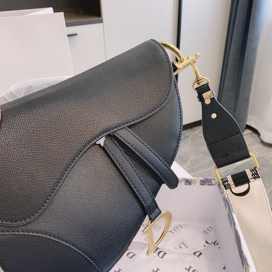 EN - New Arrival Bags DIR 052