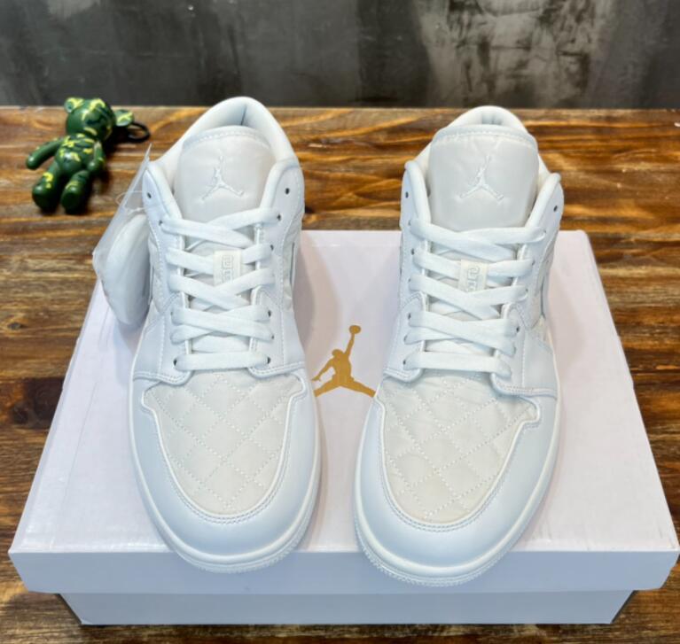 SAMC - NKE Shoes - 871