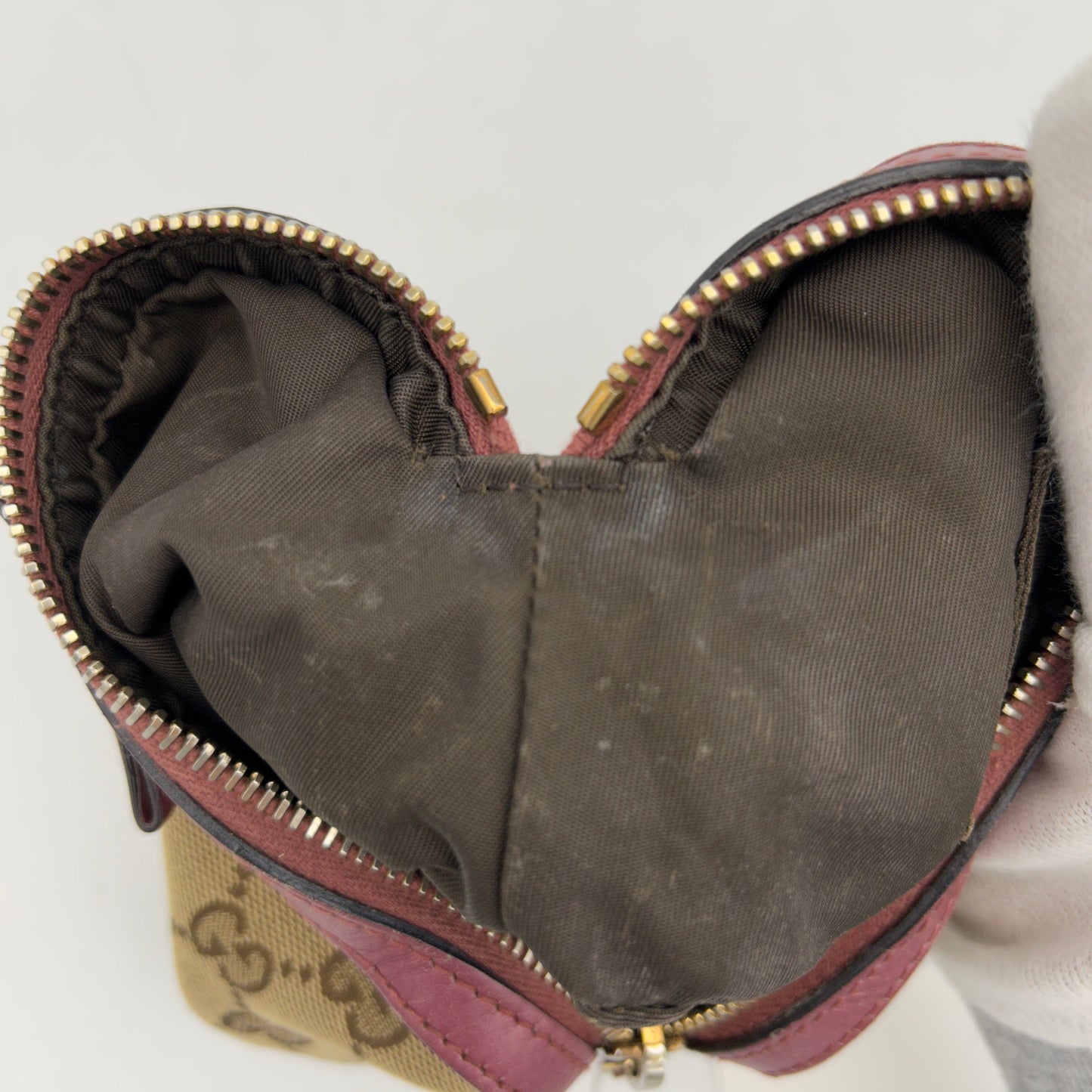 Gucci Beige GG Monogram Necessaire Pouch Brown Trim