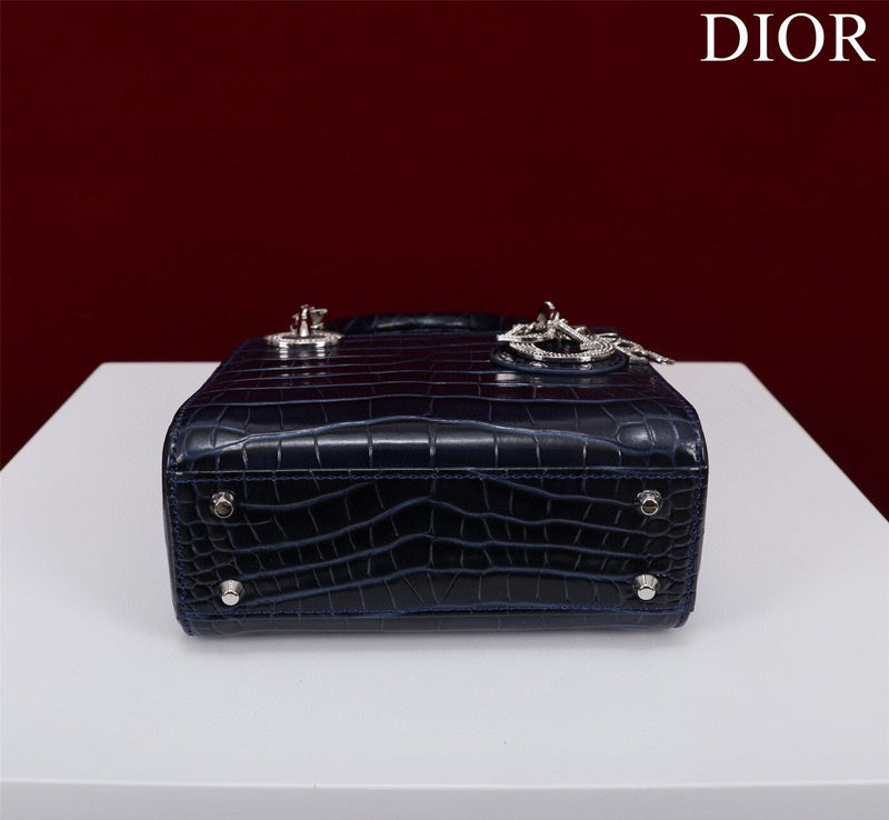 ELE - Dir Bags - 1382