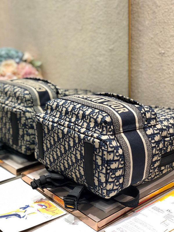 ELE - Dir Bags - 1901