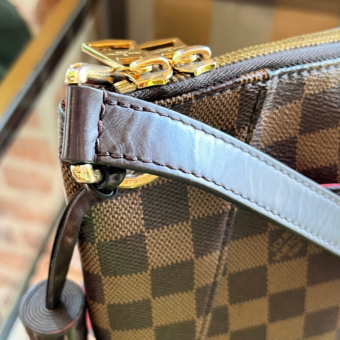 LOUIS VUITTON South Bank Besace Damier Ebene Canvas Crossbody Bag