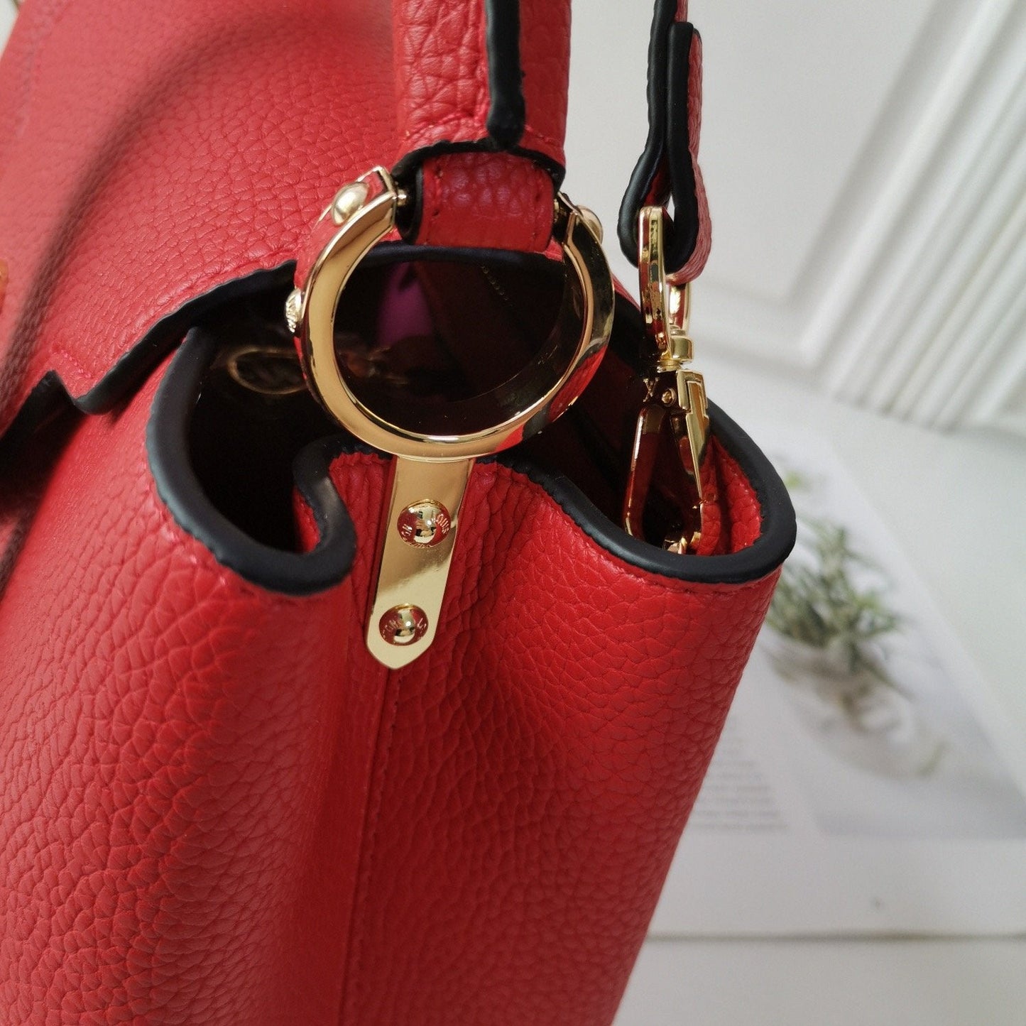 EN - New Arrival Bags LUV 242