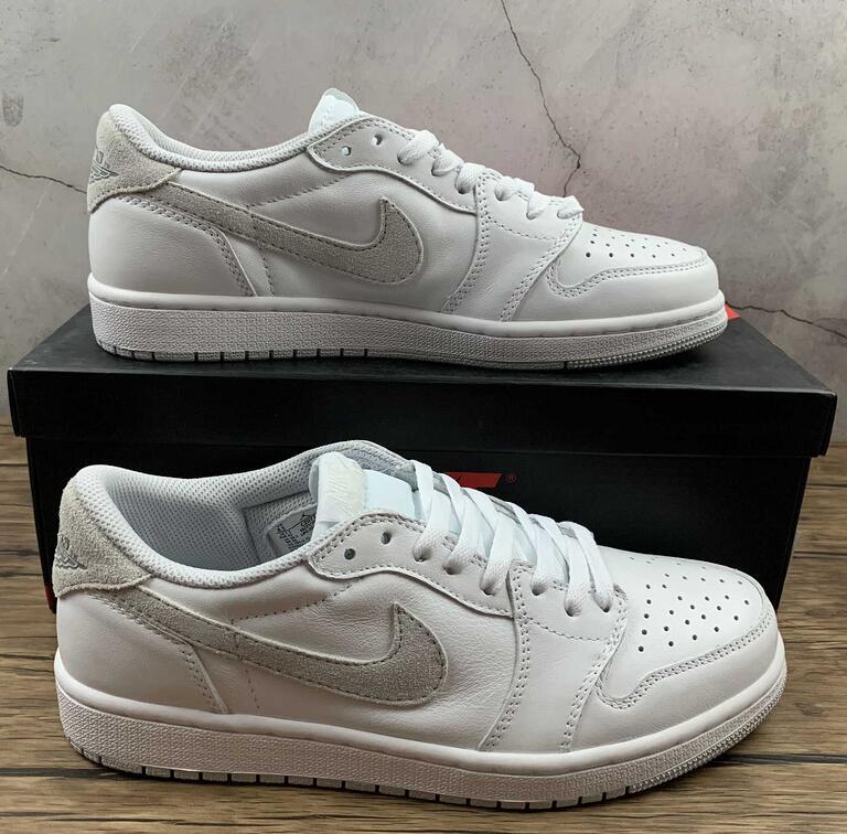 SAMC - NKE Shoes - 1512