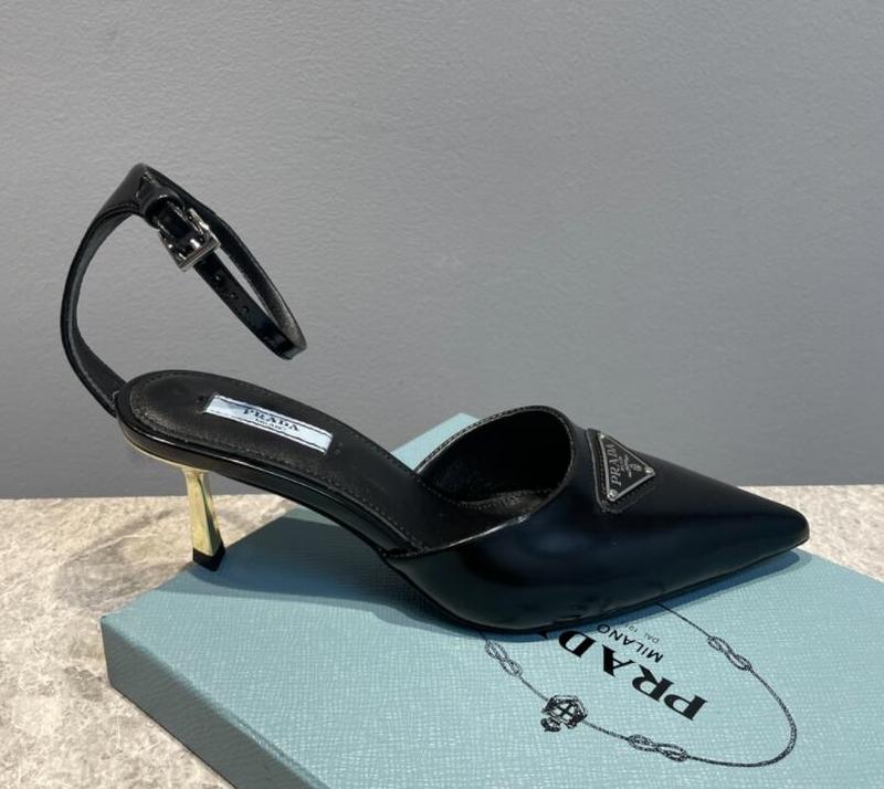 GlamyWomen Shoes - 270