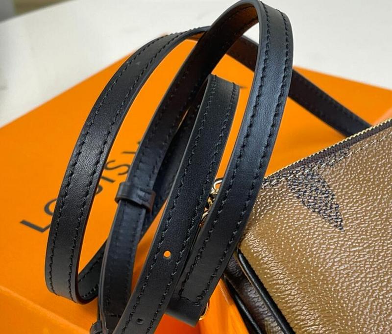 SAMC - LOV Bags - 2577
