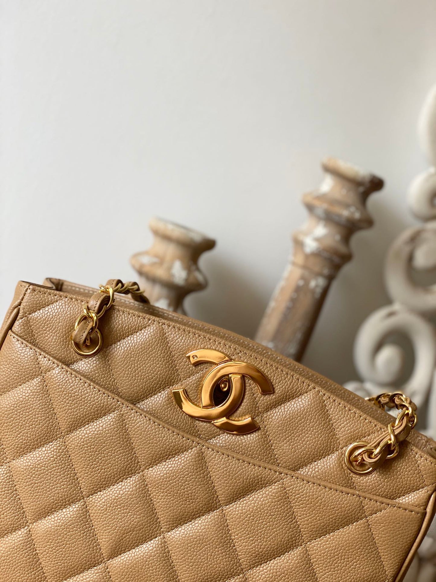 CHLVintage Beige Medium Quilted Caviar Tote Bag For Women 28cm/11in