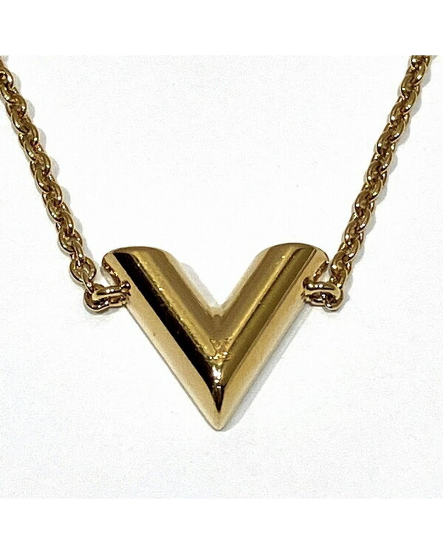 V Necklace Gold Pendant