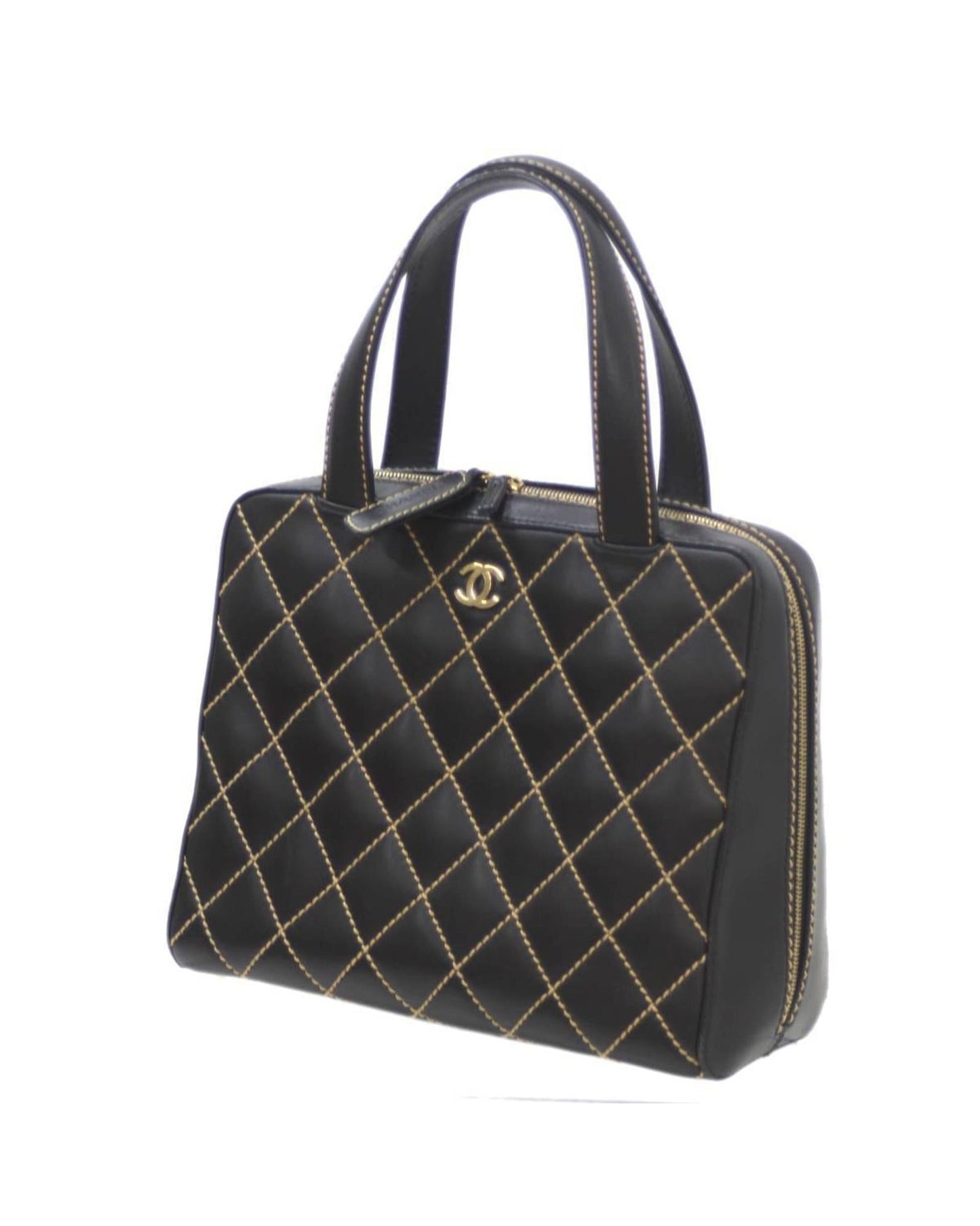 Chanel Diamond Quilted Handbag