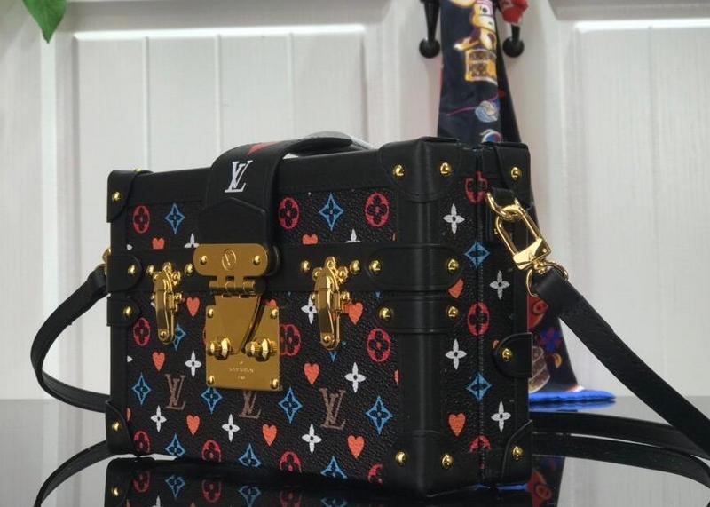SAMC - LOV Bags - 2730