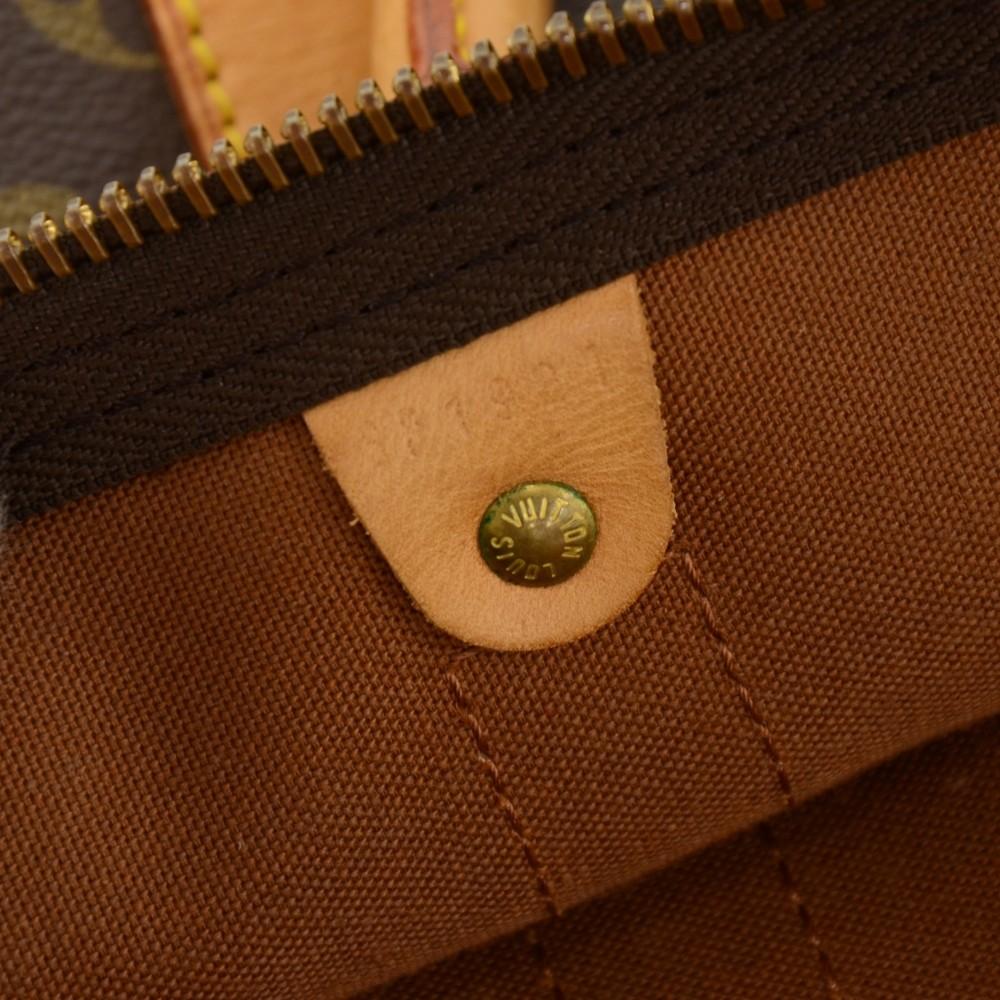 Louis Vuitto Keepall 50 Monogram Canvas Travel Bag