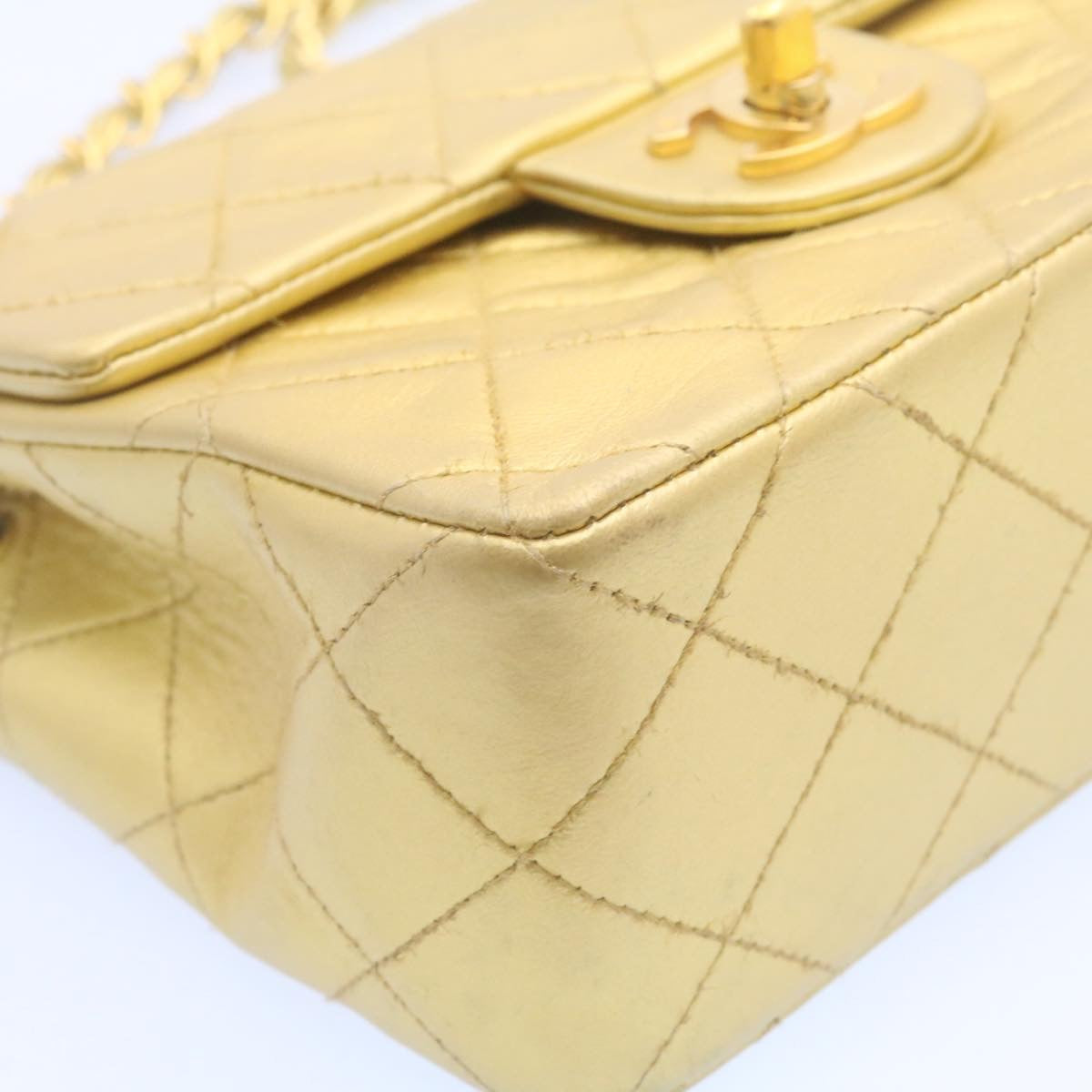 CHANEL Matelasse Chain Flap Shoulder Bag Leather Gold CC 25305A