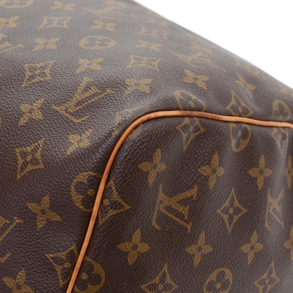 Louis Vuitto Keepall 55 Bandouliere with Strap