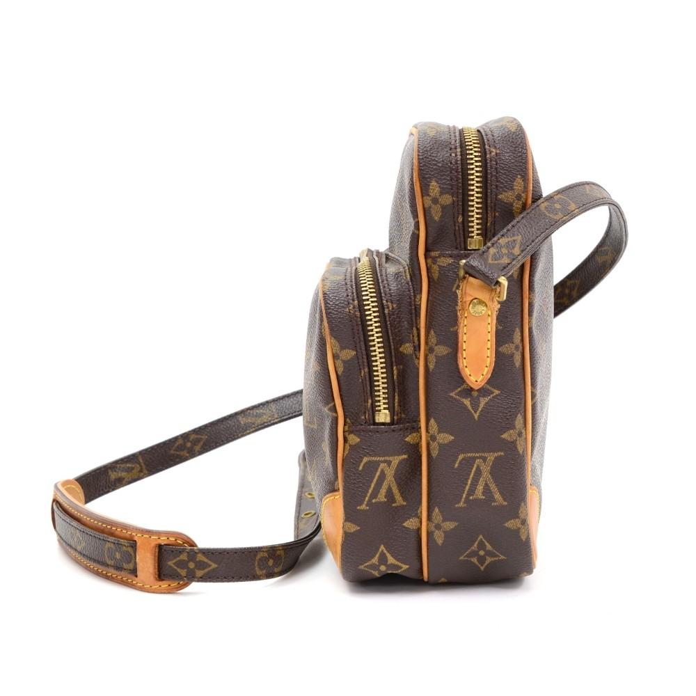 Louis Vuitto Amazone Monogram Canvas Messenger Bag