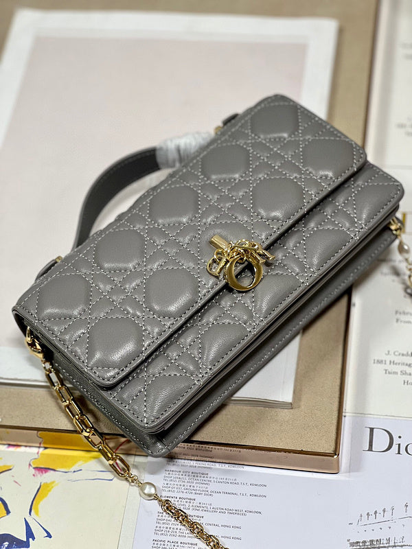 ELE - Dir Bags - 1420