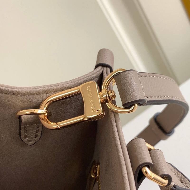 Satchel Bags - Mix1 Items - 1968