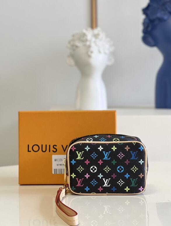 SAMC - LOV Bags - 1597